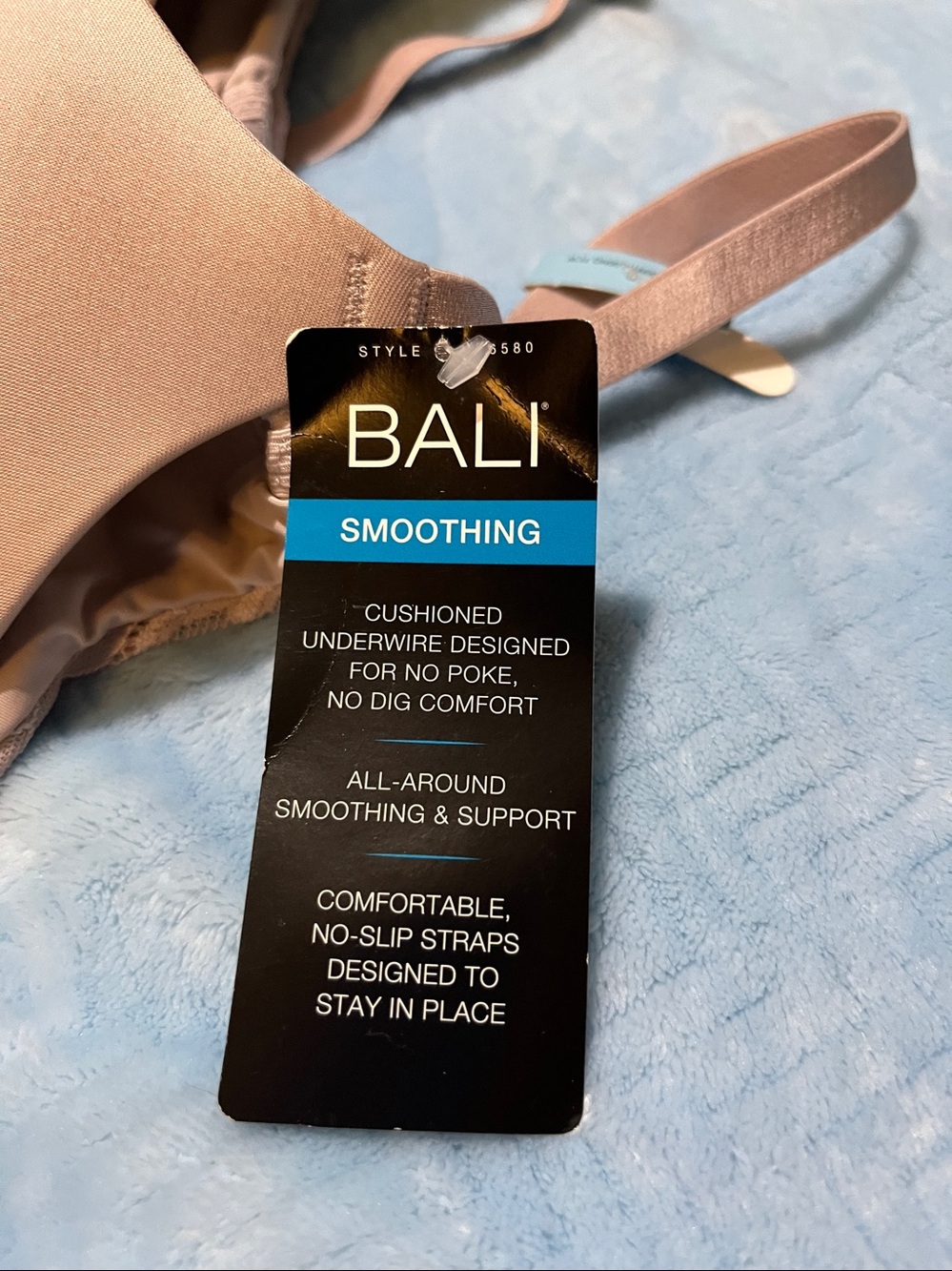 Bali Smoothing Underwire Bra NWT 34C - Picture 2 of 8